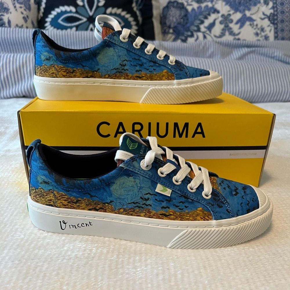 Cariuma 8.5 Vincent Van Gogh wheat field sneakers